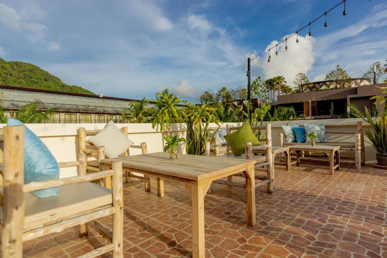 Club22 Kamala Suites, Kamala Beach Extérieur photo